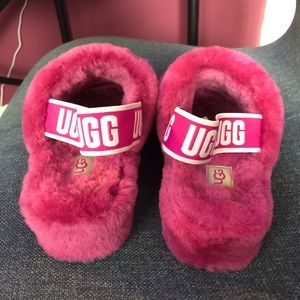 Authentic Ugg fuchsia fluff yeah slippers